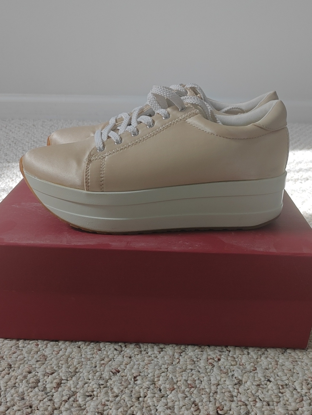 Vagabond Cream Platform Lace-Up Sneakers